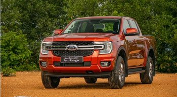 Đánh giá đầy đủ Ford Ranger 2023: Dòng xe bán tải bán chạy nhất Việt Nam. 