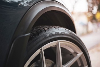 Đánh giá lốp xe Pirelli P-zero (PZ4) - Dòng lốp Pirelli khá phổ biến ở Việt Nam