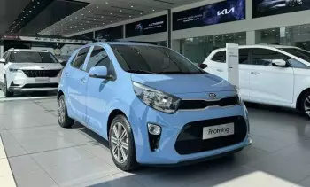 Có nên mua xe ô tô 4 chỗ hay không?