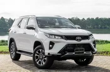 Lý do để bạn nên chọn Toyota khi mua xe ô tô?