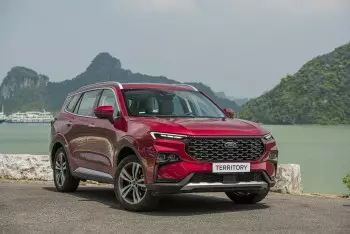 Top mẫu xe gầm cao giá dưới 1 tỷ nên mua