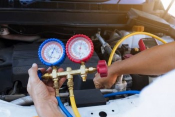 Bảng giá dịch vụ thay GAS điều hòa ô tô của các đơn vị trên thị trường