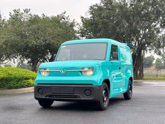 Có nên lựa chọn xe VinFast EC Van làm dịch vụ chở hàng, chuyển nhà?
