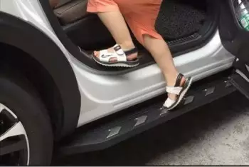 Chiều cao gầm xe bao nhiêu thì nên lắp Bệ bước chân ?