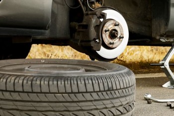 Những lưu ý quan trọng khi chọn mua lốp xe ô tô