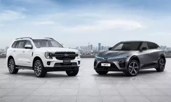 Vì sao nhiều chuyên gia khuyên đừng quá quan tâm công nghệ khi mua xe năm 2026? Điều quan trọng lại nằm ở những yếu tố ít người để ý