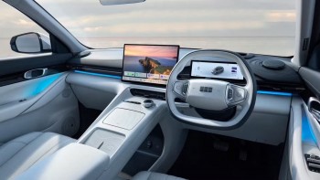 Geely EX5 ngập tràn công nghệ có đủ sức hấp dẫn người Việt?