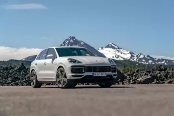 Đánh giá Porsche Cayenne thuần điện 2026 tại Việt Nam: SUV điện hạng sang định nghĩa lại trải nghiệm lái