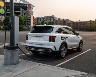 Danh sách các mẫu xe Plug-in Hybrid Electric Vehicle (PHEV) đáng chú ý trên thị trường