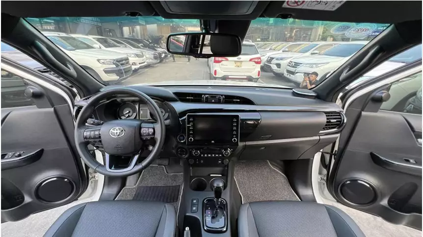 Toyota Hilux 2023 