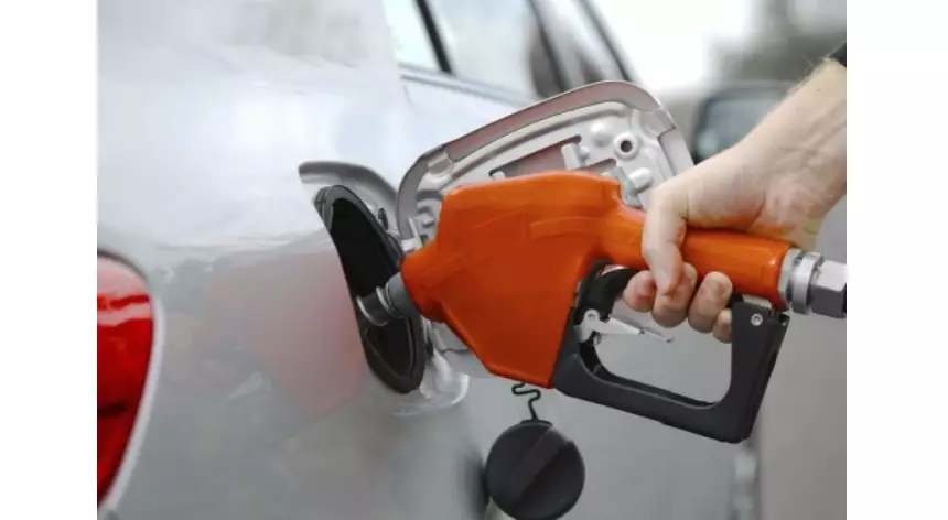 Cách xử lý khi đổ nhầm nhiên liệu cho xe ô tô