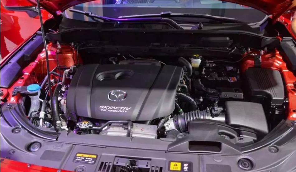 Đánh giá đầy đủ Mazda CX-8 2023