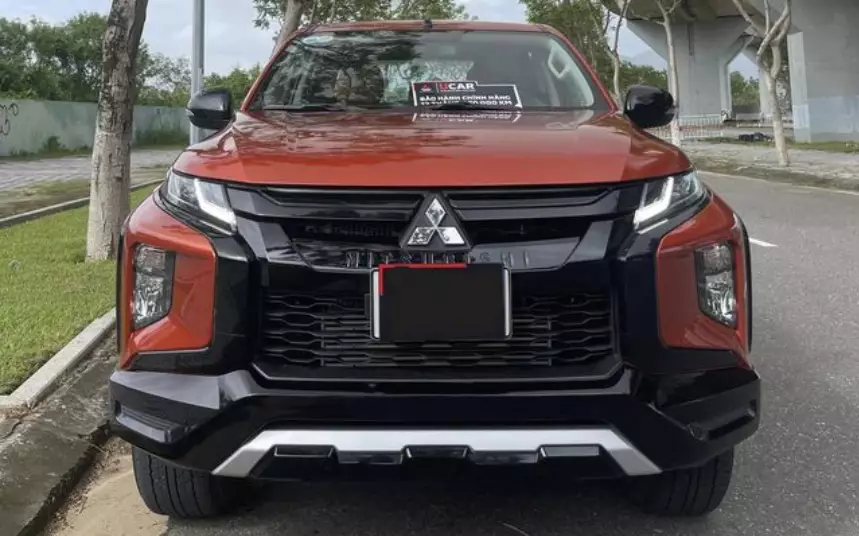 Mitsubishi Triton 2023 