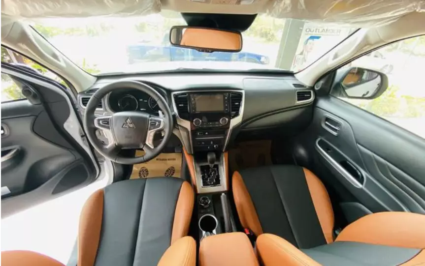 Mitsubishi Triton 2023 