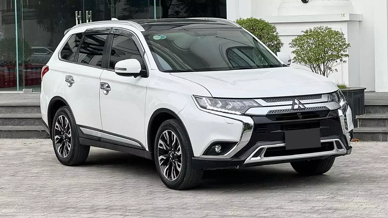 mitsubishi outlander