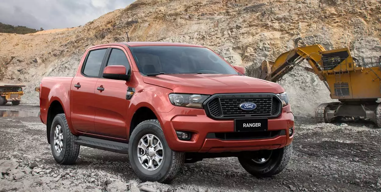 xe ban tai ford ranger