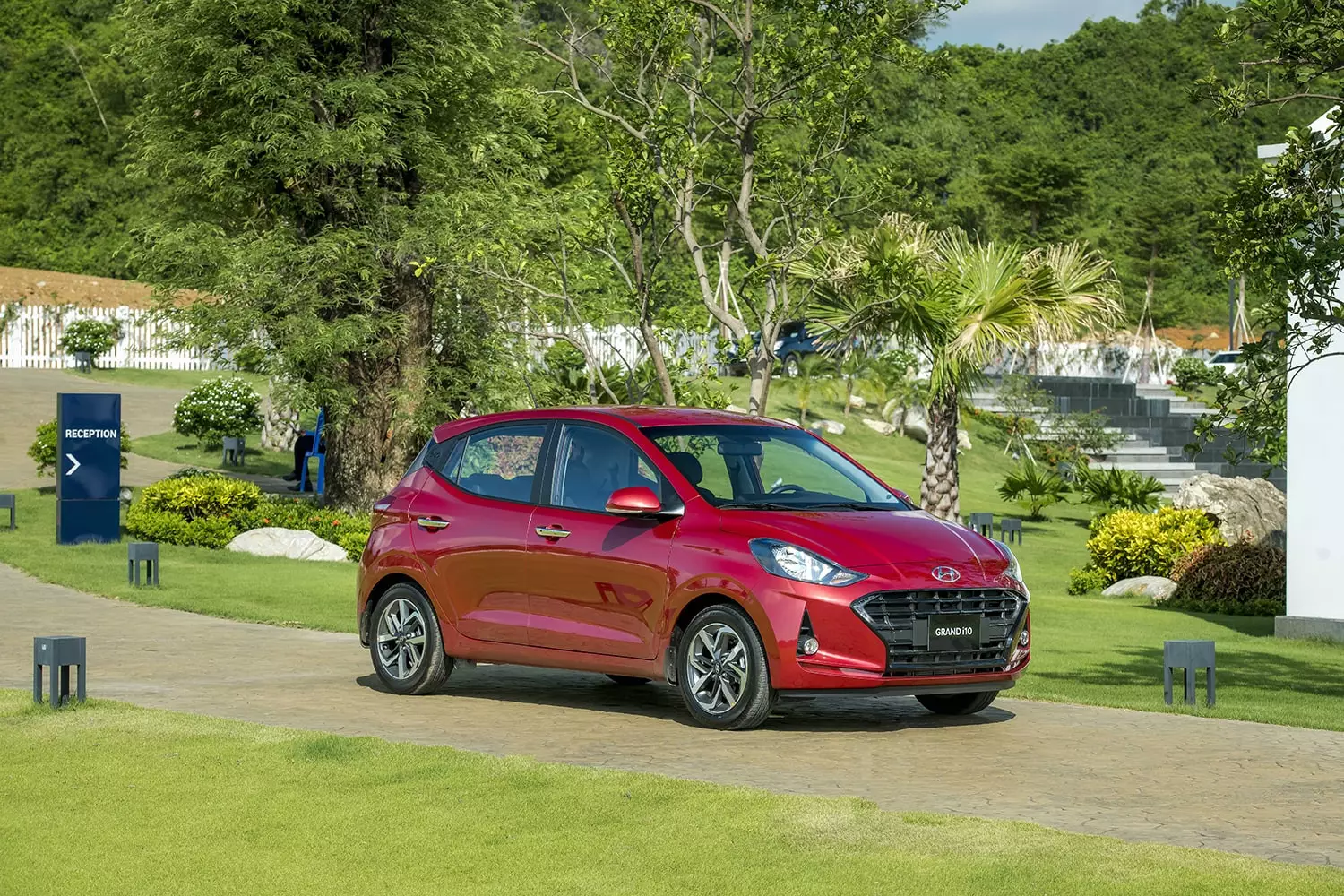xe hang a nho gon hyundai grand i10