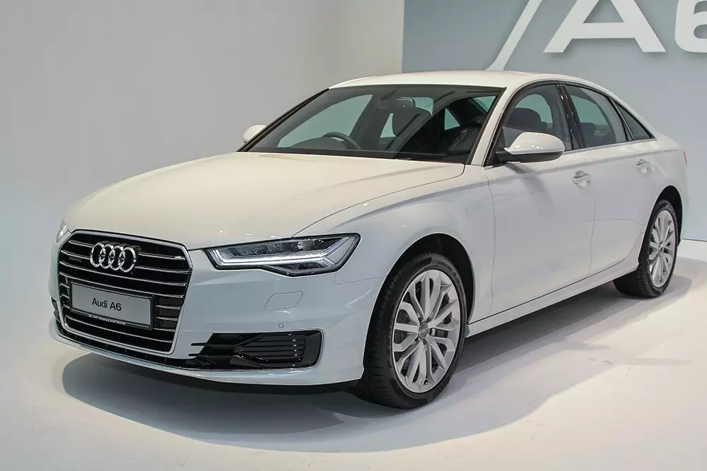 audi a6 1 8 tfsi 2015 cu gia ban gan 1 ty dong