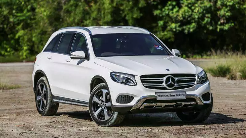 mercedes benz glc 200 2018 cu gia ban khoang 950 trieu dong