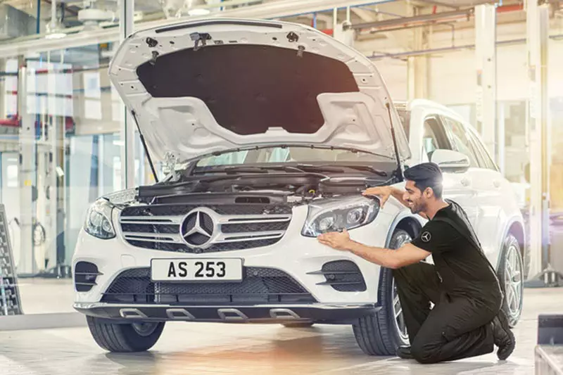 nhung khoan chi phi nuoi xe mercedes benz co dinh