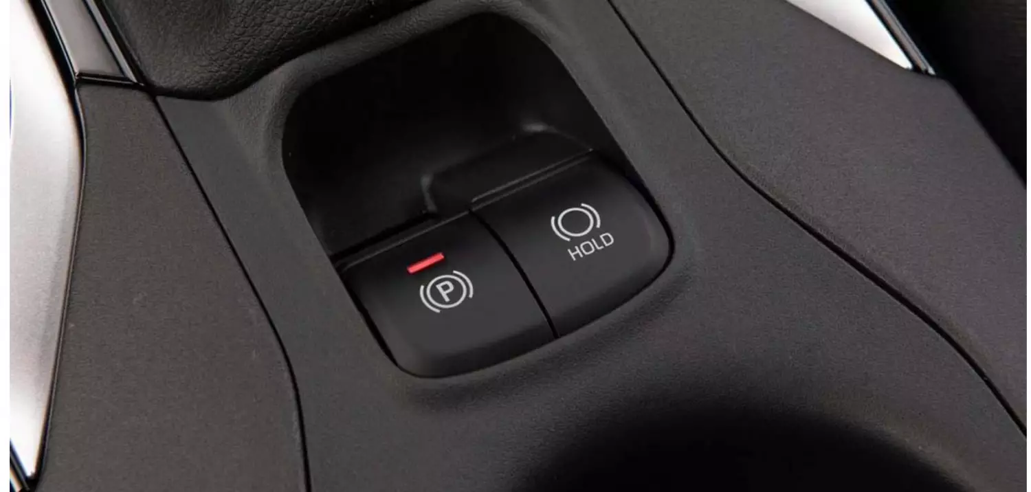 Toyota Corolla Cross (EPB + Auto Hold)