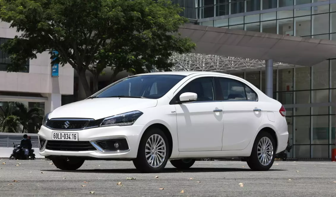  Suzuki Ciaz 
