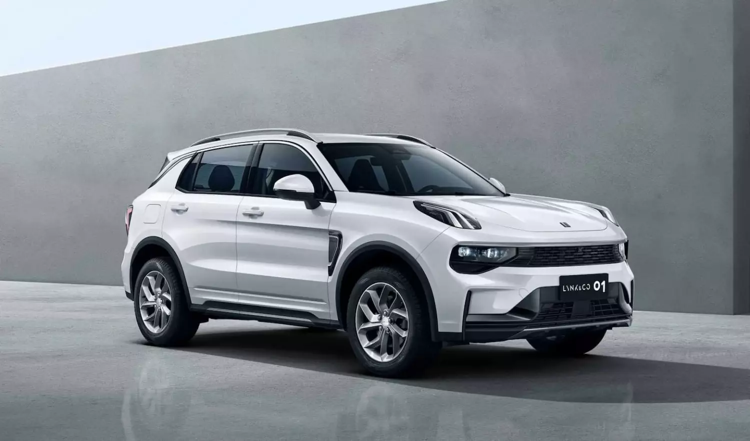 lynk&co-01