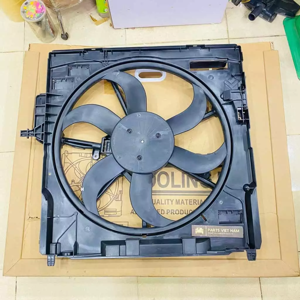 Cụm lồng quạt két nước 