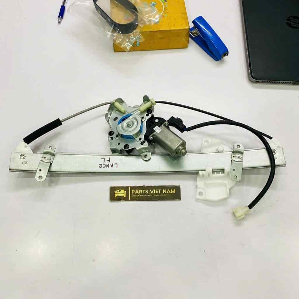 Compa lên xuống kính 