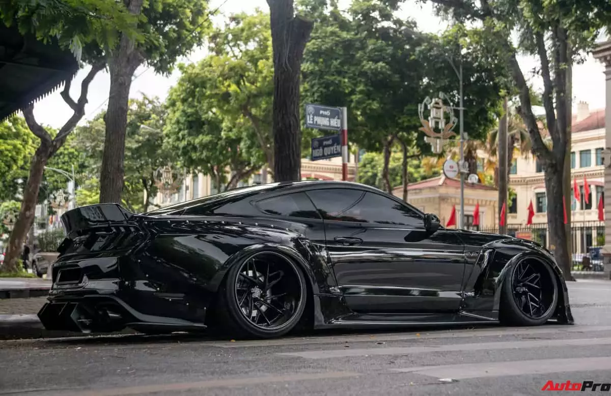 Độ Wide-body
