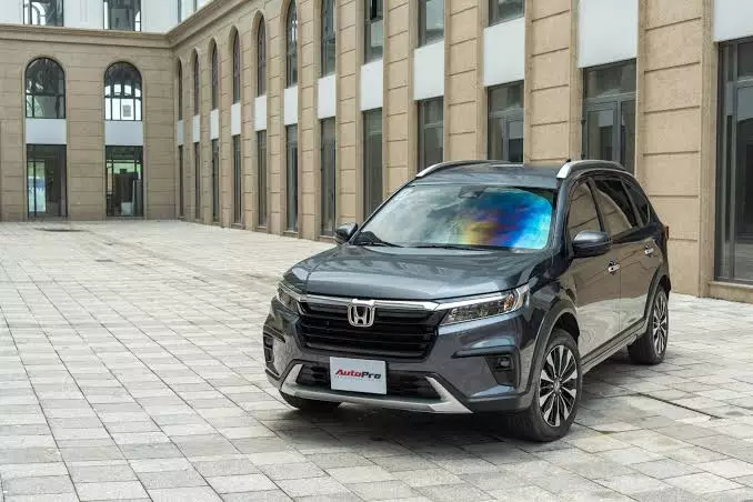 2 mẫu xe tương thích xăng E10 trong tầm giá 700 triệu: Honda BR-V và Mitsubishi Xpander