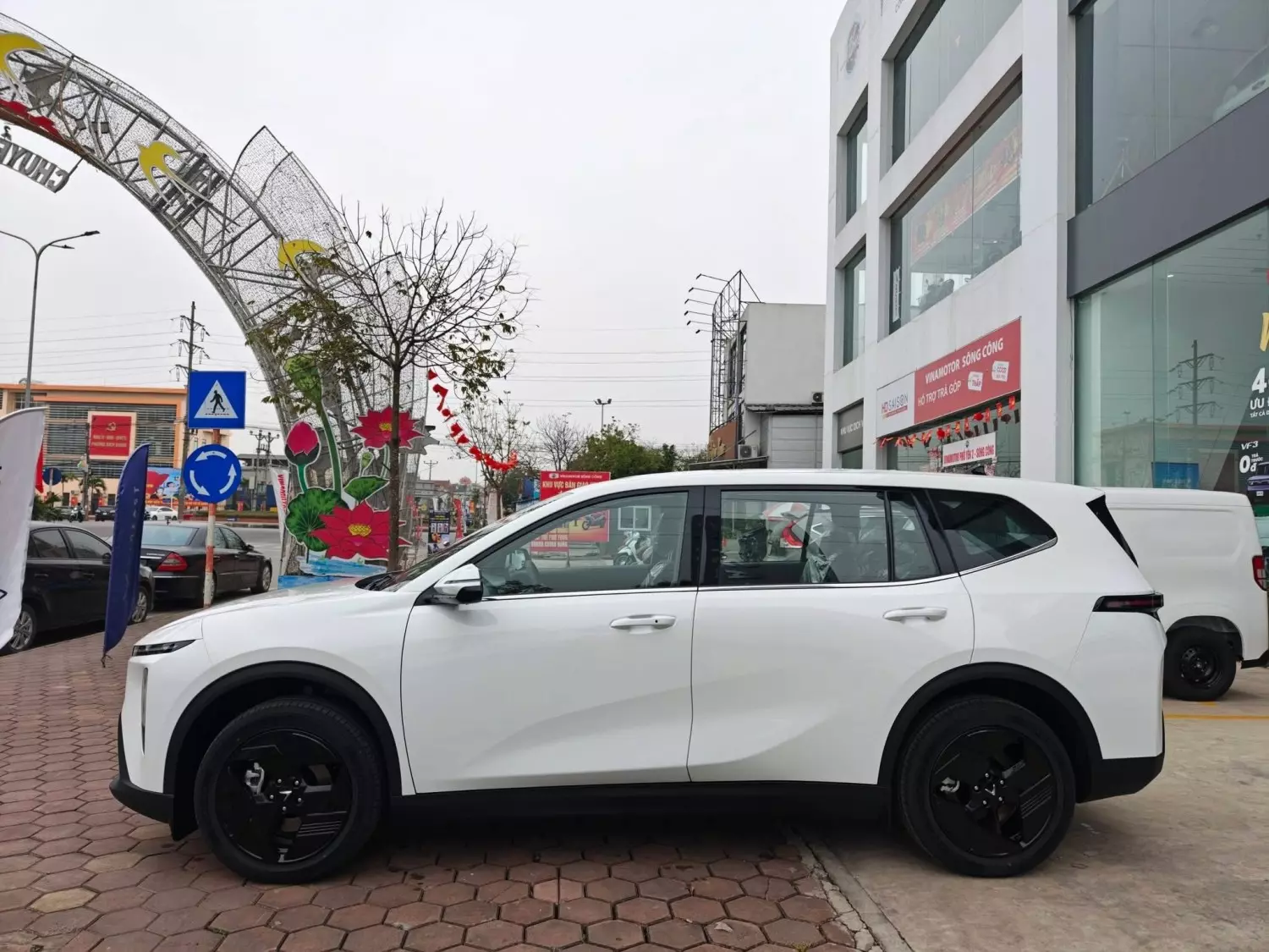 Chênh khoảng 40 triệu, chọn VinFast VF 6 Plus hay VF MPV 7 sẽ phù hợp nhất dành cho gia đình?