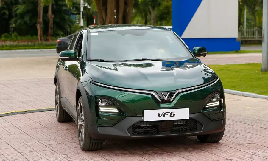 Chênh khoảng 40 triệu, chọn VinFast VF 6 Plus hay VF MPV 7 sẽ phù hợp nhất dành cho gia đình?