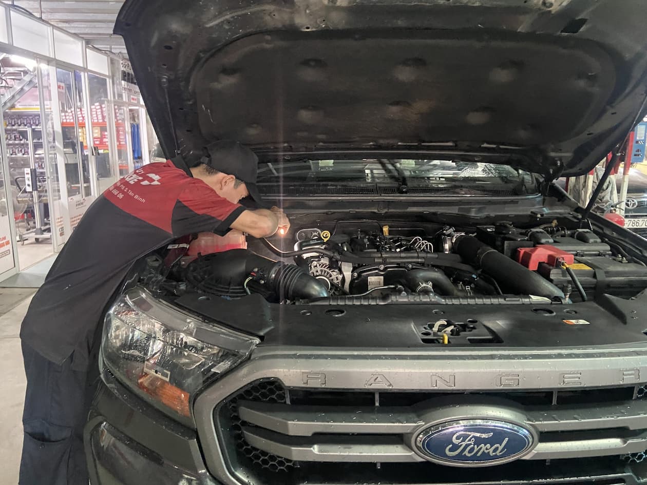 Bảo dưỡng xe Ford