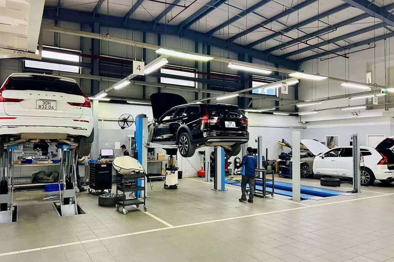 Chi ph&iacute; bảo dưỡng xe Volvo