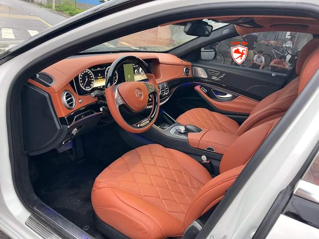 Bọc ghế da ô tô