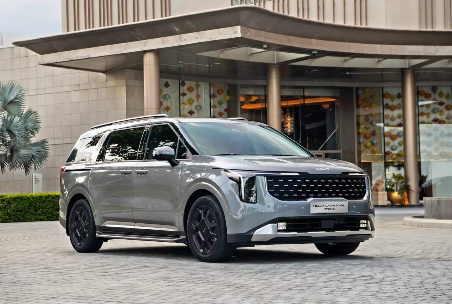 Kia Carnival Hybrid