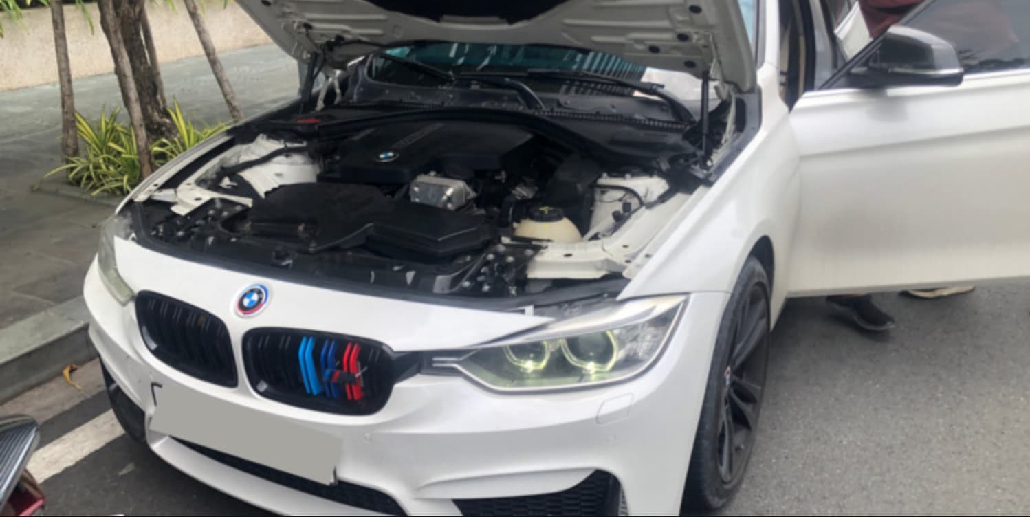 Kiểm tra xe cũ BMW