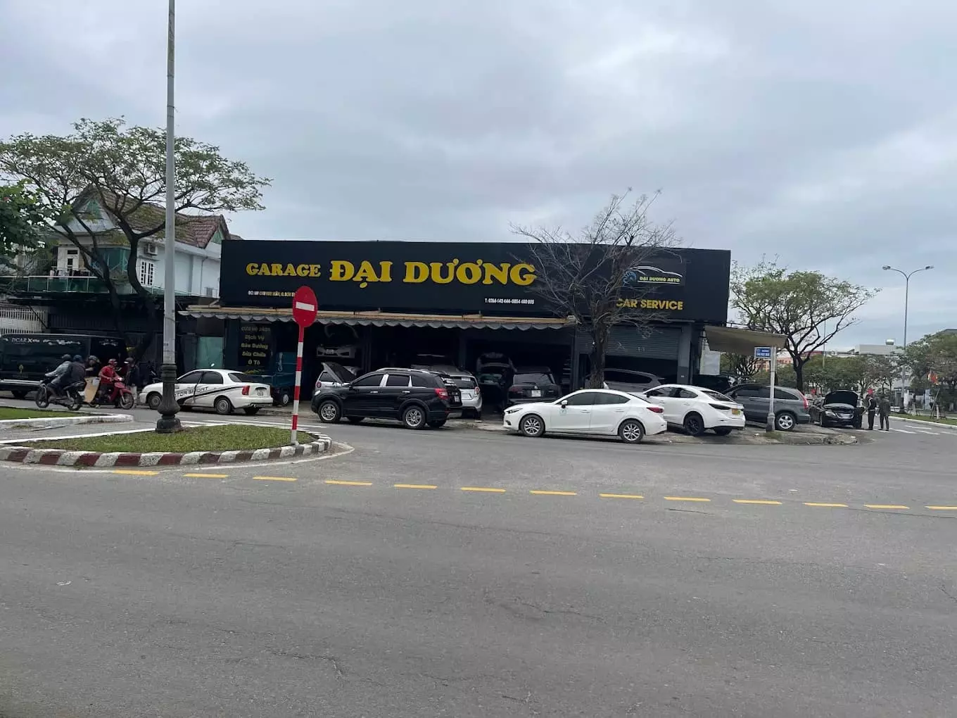 Garage &ocirc; t&ocirc; uy t&iacute;n Đ&agrave; Nẵng