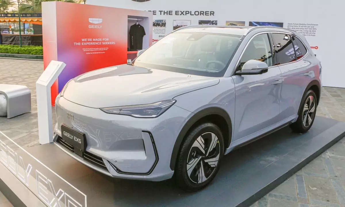 Geely EX5