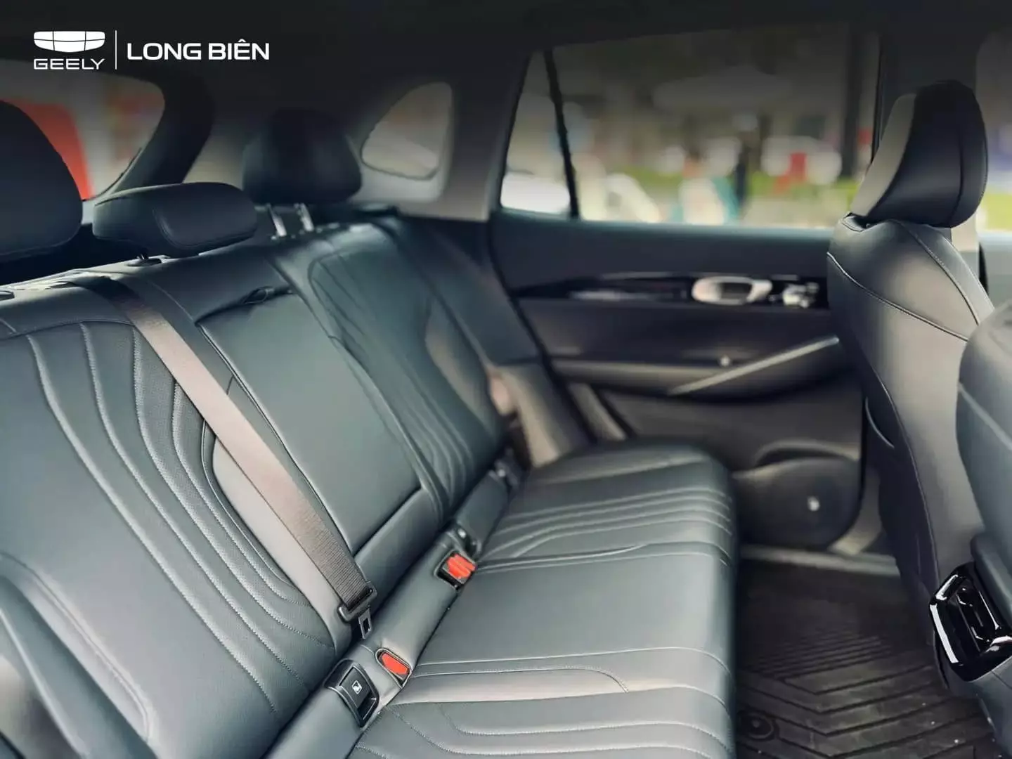 Nội thất hiện đại tr&ecirc;n Geely EX5
