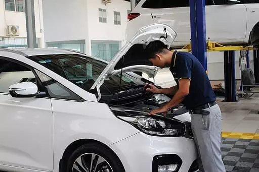 Kiểm tra xe cũ