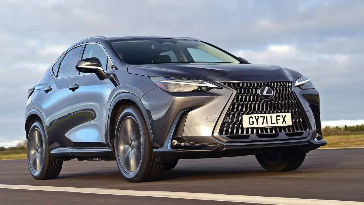 Lexus NX 450h+ &ndash; PHEV