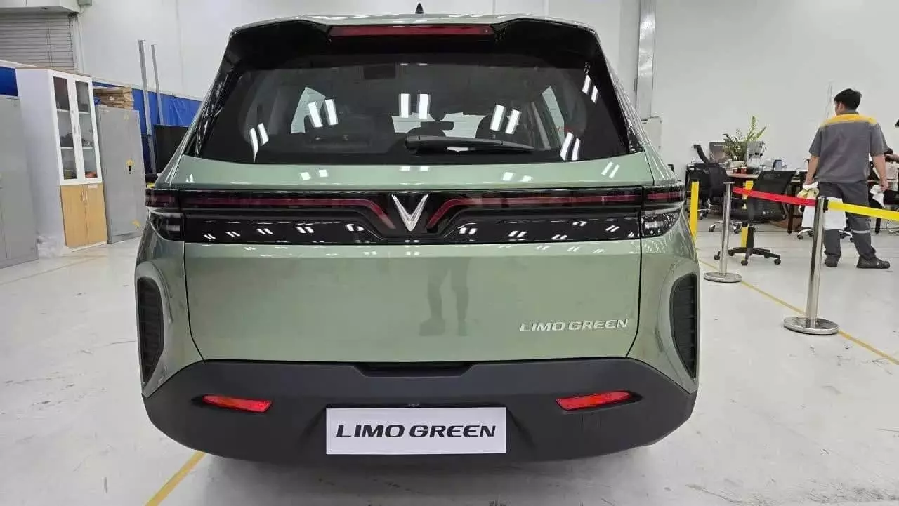 Limo Green