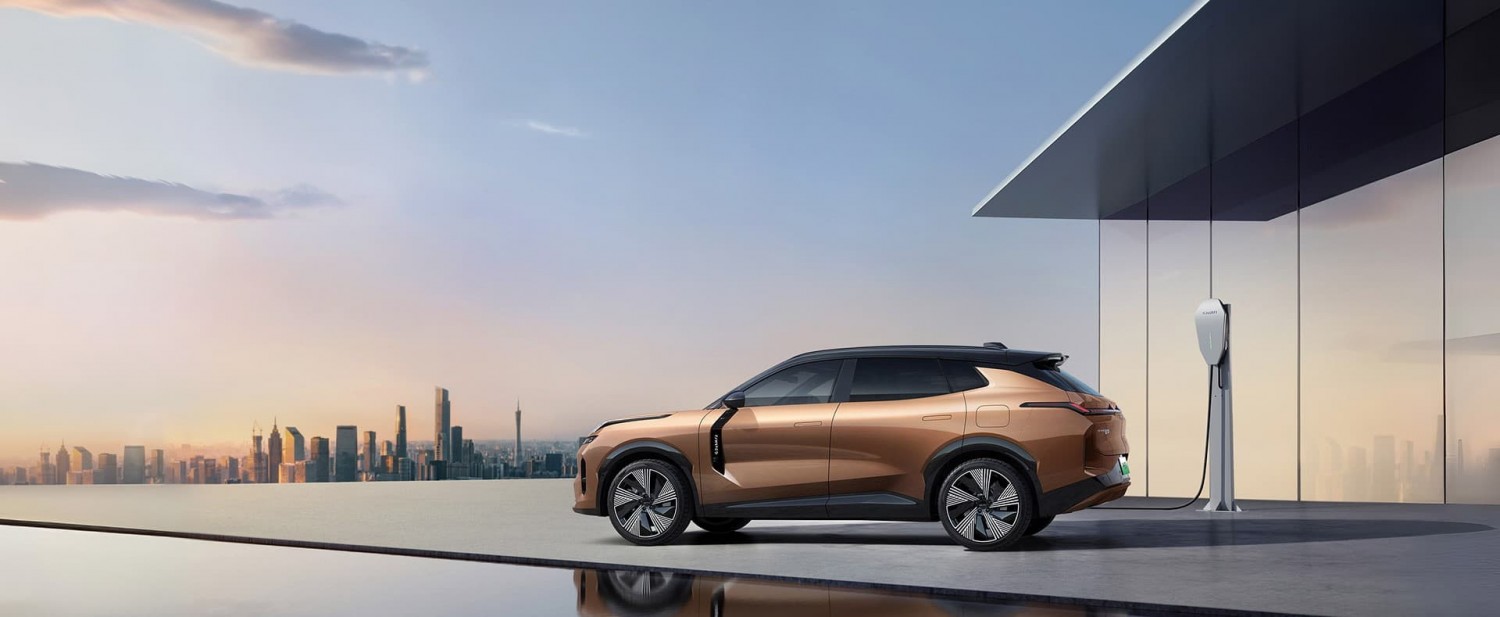 Lynk & Co 08
