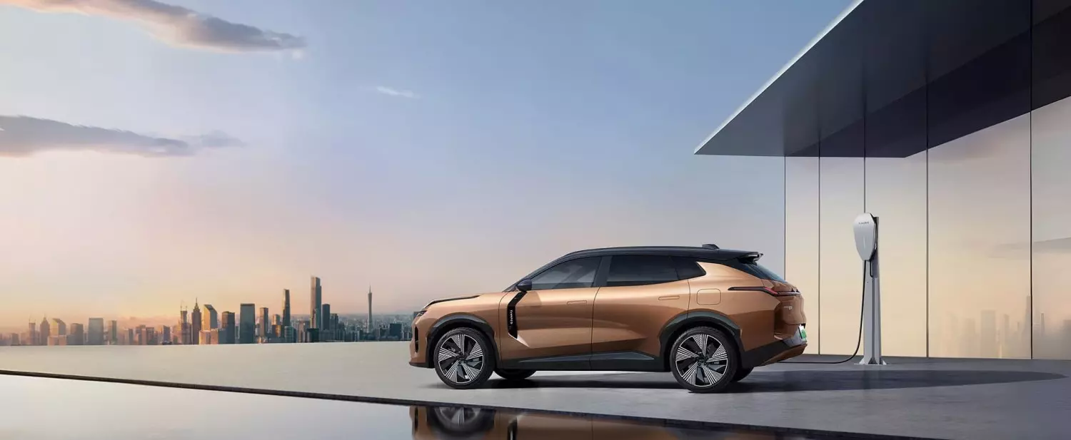Lynk & Co 08
