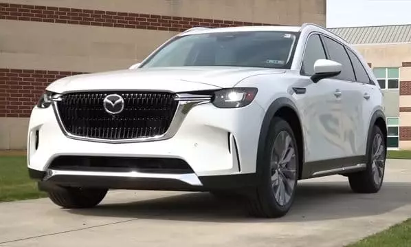Mazda CX-90