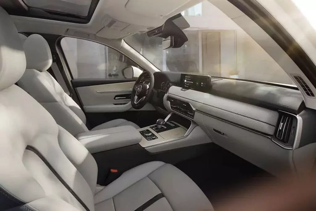 Nội thất Mazda CX-90 PHEV