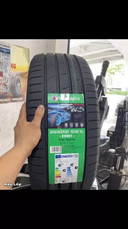 Lốp xe Milemax 245/45ZR20