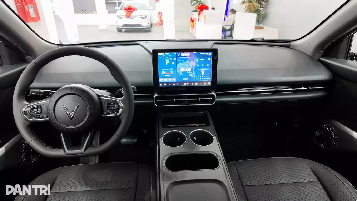 Xe VinFast MPV7
